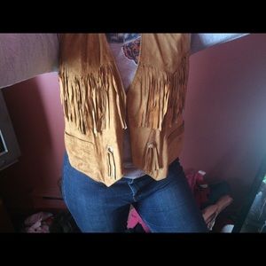 Beautiful Tan Desperado Vest 🤠